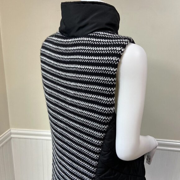 Bass Black Puffer Vest with Knit Back, M - Picture 6 of 16